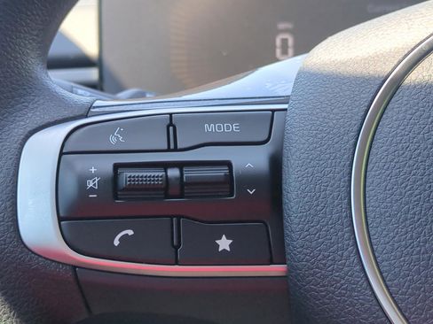 New 2026 Kia K5 LXS image 22