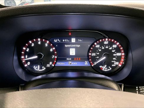 Used 2024 Nissan Frontier PRO-4X w/ Pro Premium Package AWD/4WD image 24