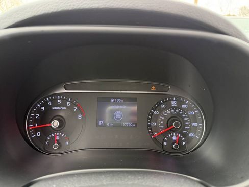 Used 2021 Kia Soul EX FWD image 22