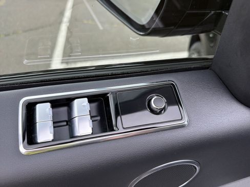 Used 2018 Land Rover Range Rover Sport HSE AWD/4WD image 14