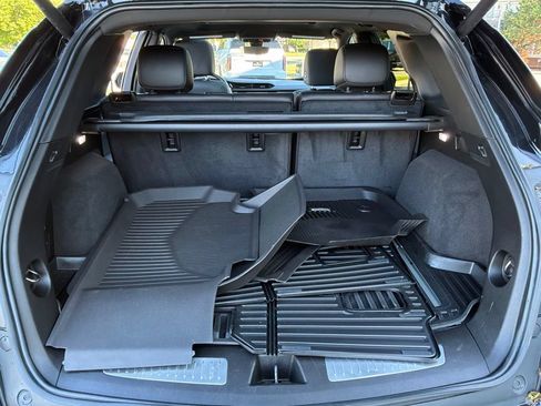 Used 2023 Cadillac XT5 Premium Luxury w/ Technology Package AWD/4WD image 26