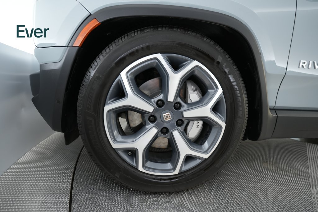 Used 2023 Rivian R1T Adventure Dual AWD/4WD image 20