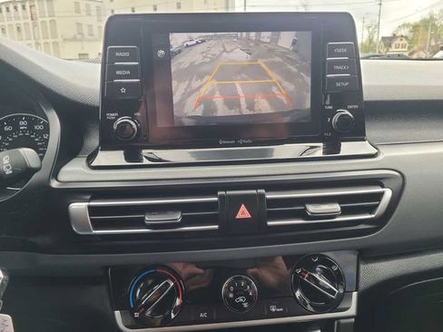 Used 2023 Kia Seltos LX AWD/4WD image 29