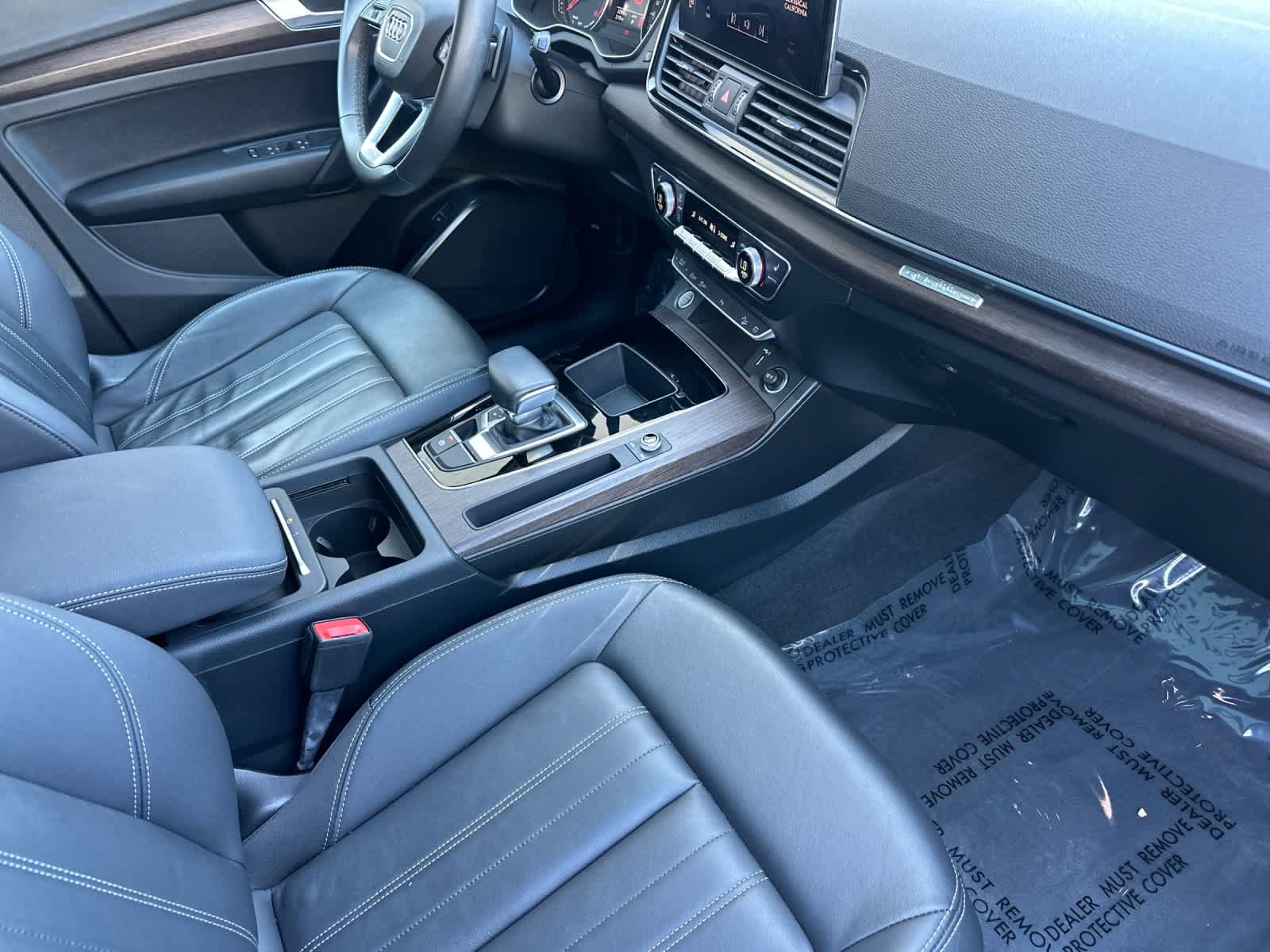 Used 2022 Audi Q5 2.0T Premium AWD/4WD image 16