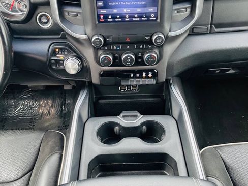 Used 2021 RAM 1500 Laramie w/ Sport Appearance Package AWD/4WD image 23