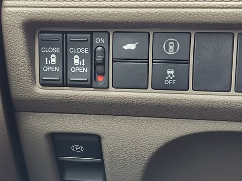 Certified 2024 Honda Odyssey EX-L image 21