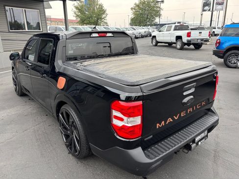 Used 2022 Ford Maverick Lariat w/ Lariat Luxury Package FWD image 9