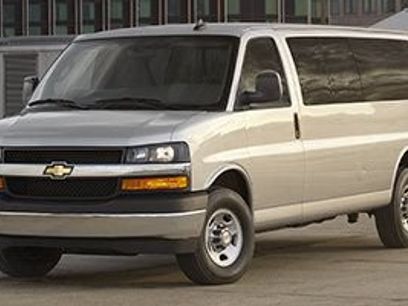 Used 2025 Chevrolet Express 3500 LT w/ LT Preferred Equipment Group