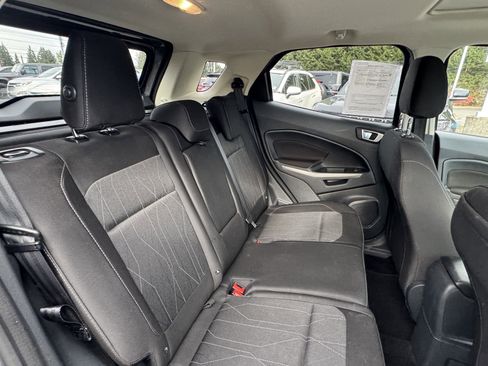 Used 2018 Ford EcoSport SE image 12
