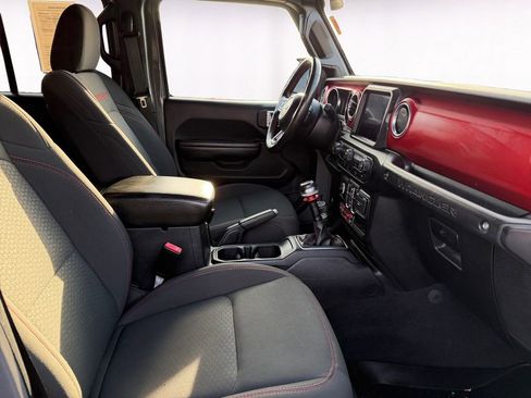 Used 2021 Jeep Wrangler Unlimited Rubicon image 15