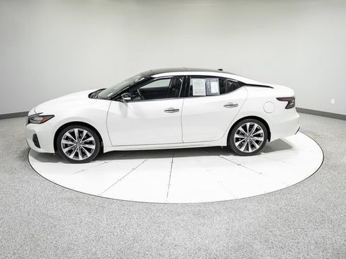 Used 2022 Nissan Maxima Platinum FWD image 32