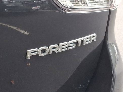 Used 2023 Subaru Forester image 28