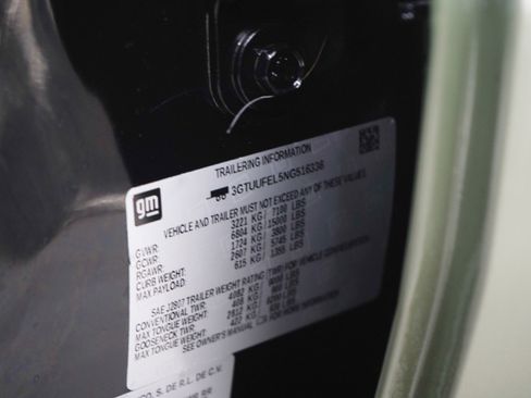 Used 2022 GMC Sierra 1500 AT4X image 27