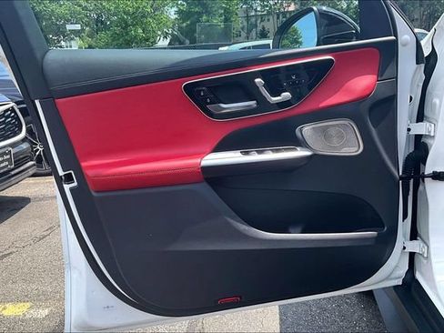 Certified 2024 Mercedes-Benz GLC 300 4MATIC image 18