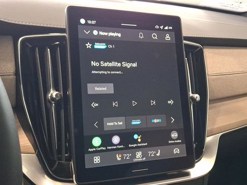 New 2026 Volvo XC90 B6 Plus w/ Protection Package Premier image 19