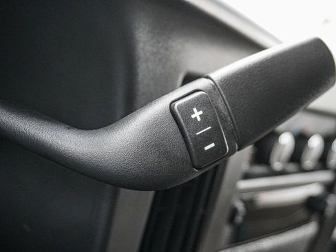 New 2025 Chevrolet Express 2500 image 24