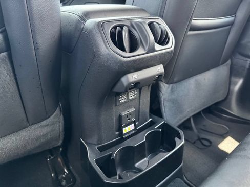Used 2023 Jeep Wrangler Unlimited Sahara w/ Cold Weather Group AWD/4WD image 20