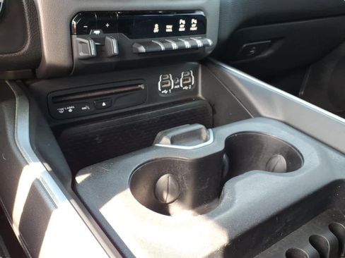 Used 2019 RAM 1500 Big Horn AWD/4WD image 19