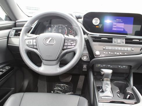 Certified 2023 Lexus ES 350 w/ Premium Package image 14