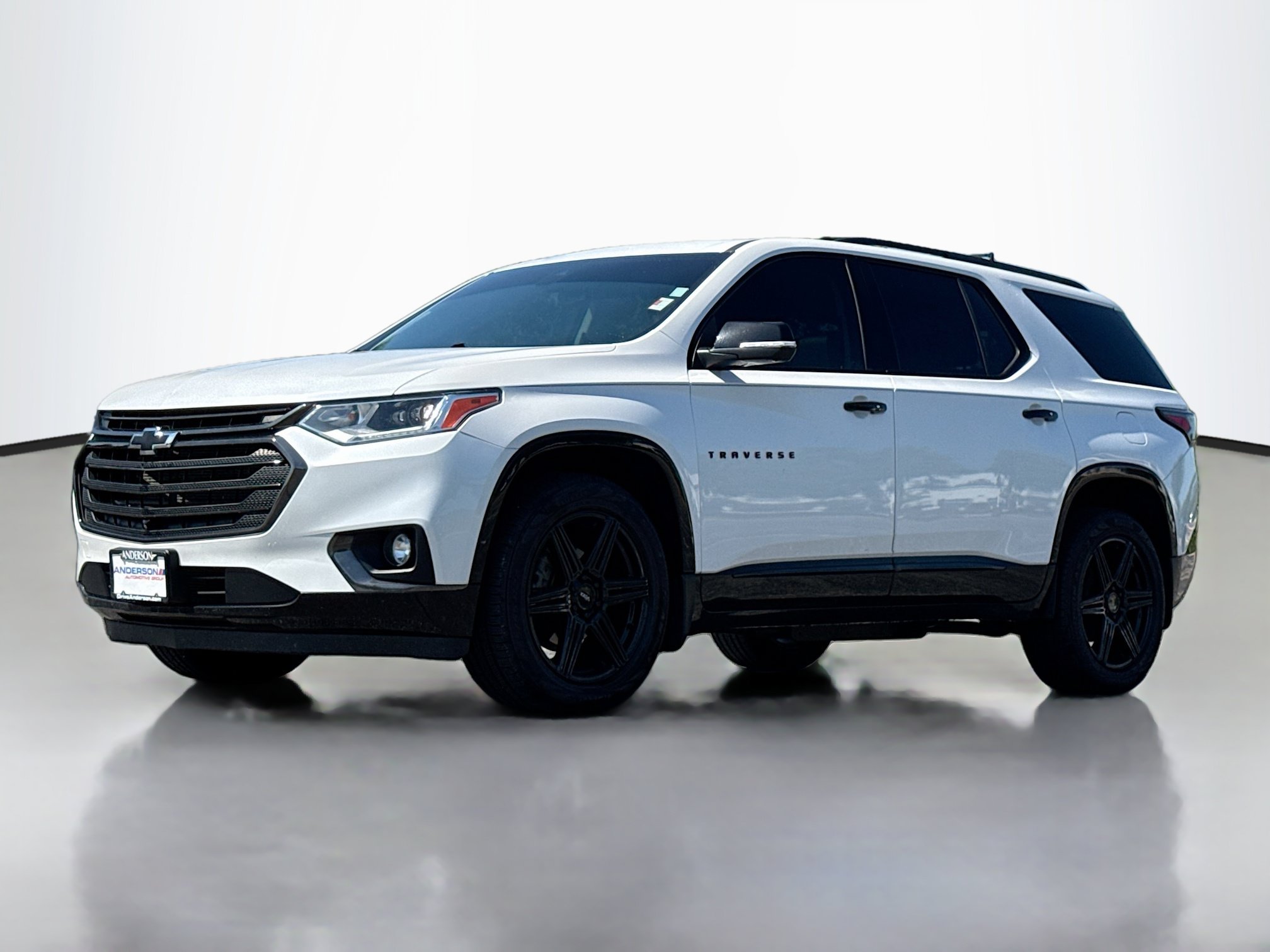 Used 2021 Chevrolet Traverse Premier w/ Redline Edition AWD/4WD image 14