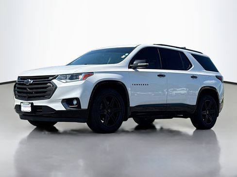 Used 2021 Chevrolet Traverse Premier w/ Redline Edition AWD/4WD image 14