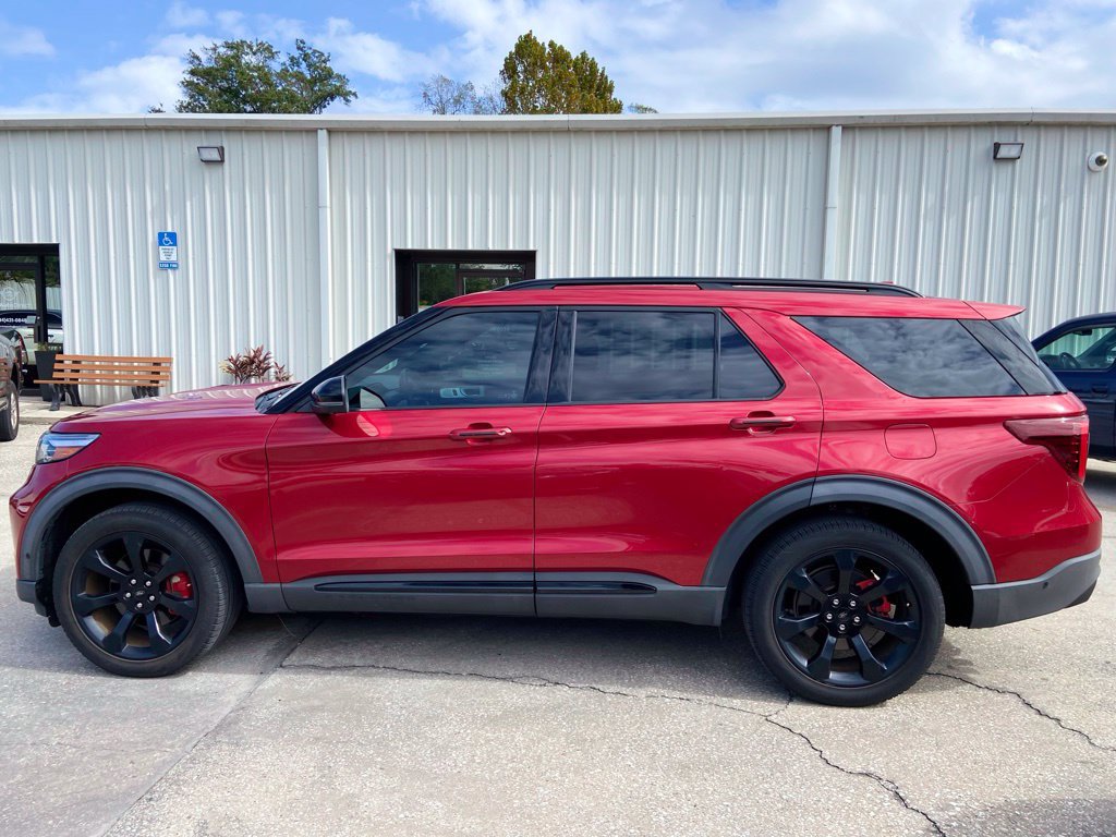 Used 2020 Ford Explorer ST w/ ST Street Pack AWD/4WD image 2