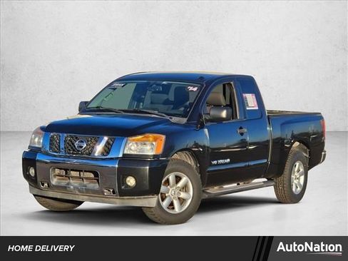 Used 2014 Nissan Titan SV w/ SV Value Truck Package image 1
