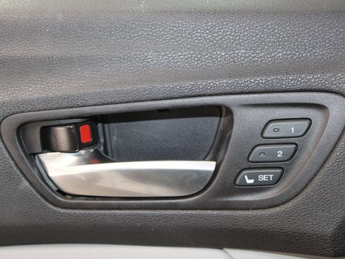 Used 2015 Acura TLX w/ Advance Package FWD image 22