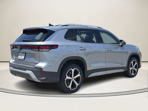 New 2026 Volkswagen Tiguan SE AWD/4WD image 3
