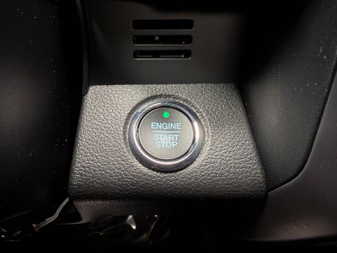 Used 2021 Ford Expedition Max Platinum AWD/4WD image 17