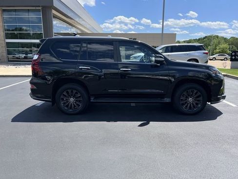 Certified 2022 Lexus GX 460 Premium w/ Accessory Package AWD/4WD image 2