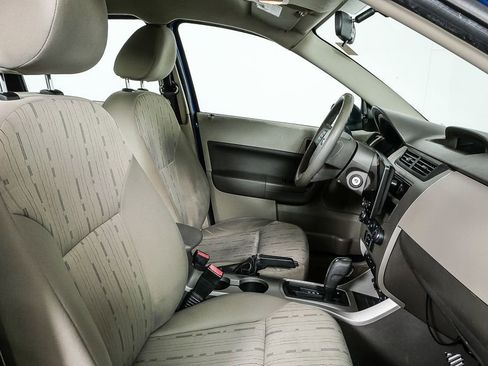 Used 2011 Ford Focus SE image 23