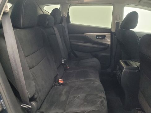 Used 2017 Nissan Murano SV image 19