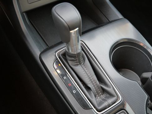 Used 2024 Honda Civic Sport image 25