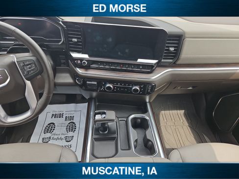 Used 2024 GMC Sierra 1500 SLT w/ SLT Premium Plus Package AWD/4WD image 15