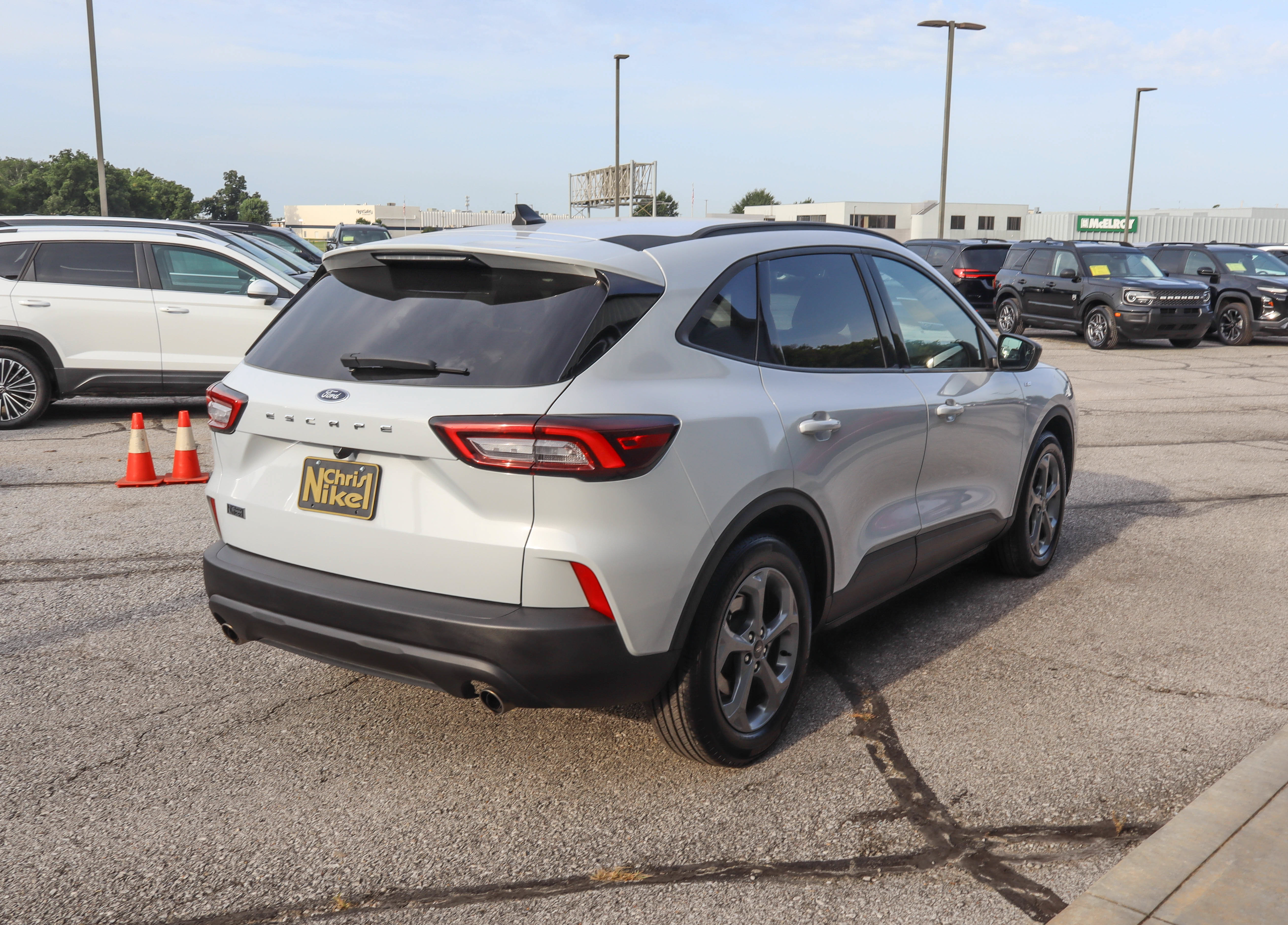 Used 2025 Ford Escape ST-Line FWD image 4