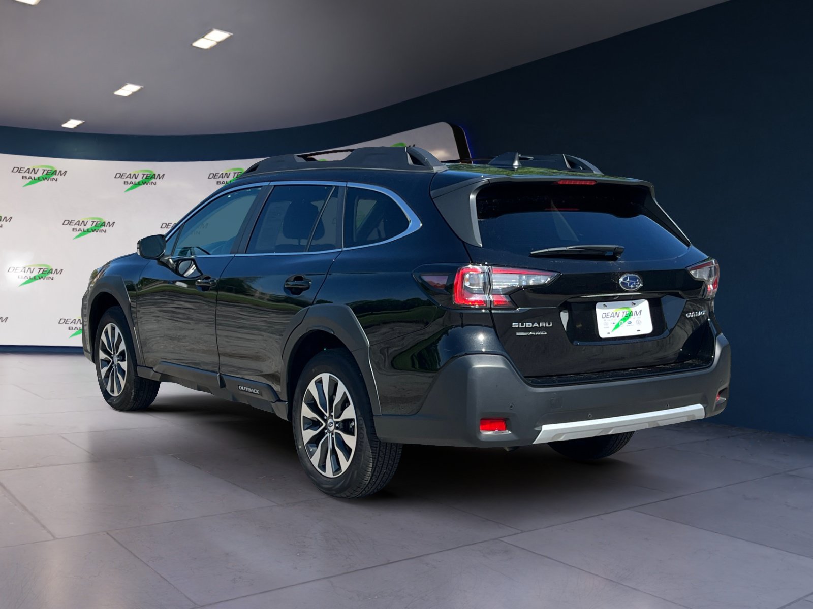 Used 2024 Subaru Outback Limited AWD/4WD image 6