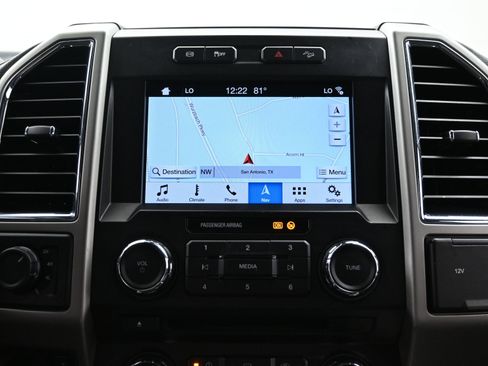 Used 2018 Ford F250 Lariat w/ Lariat Ultimate Package image 29