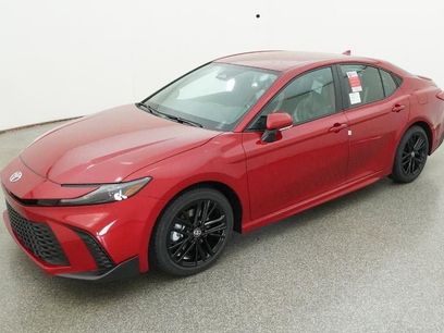 New 2025 Toyota Camry SE