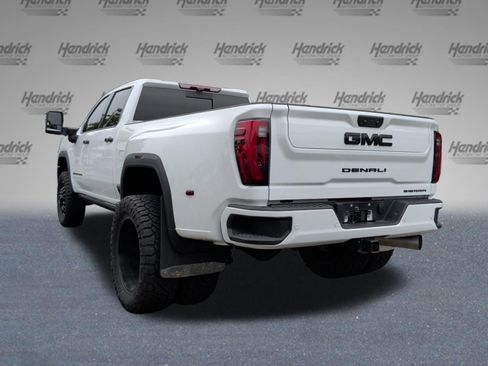 Used 2025 GMC Sierra 3500 Denali Ultimate AWD/4WD image 9