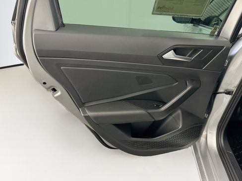 Used 2019 Volkswagen Jetta SEL FWD image 27