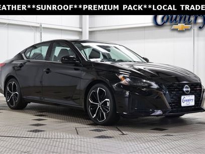 Used 2023 Nissan Altima 2.5 SR w/ SR Premium Package