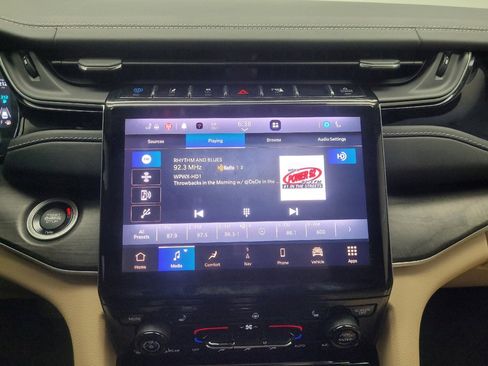 Used 2022 Jeep Grand Cherokee Limited 4xe AWD/4WD image 25