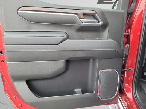 Used 2024 GMC Sierra 1500 SLT w/ SLT Premium Package image 12