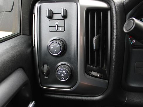 Used 2017 Chevrolet Silverado 1500 LT w/ All Star Edition image 17