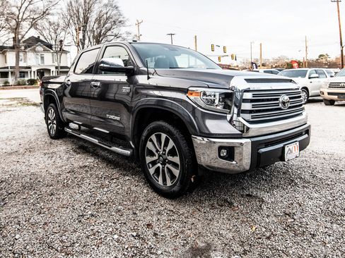 Used 2018 Toyota Tundra Limited image 13