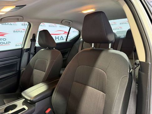 Used 2025 Nissan Altima 2.5 SV image 32