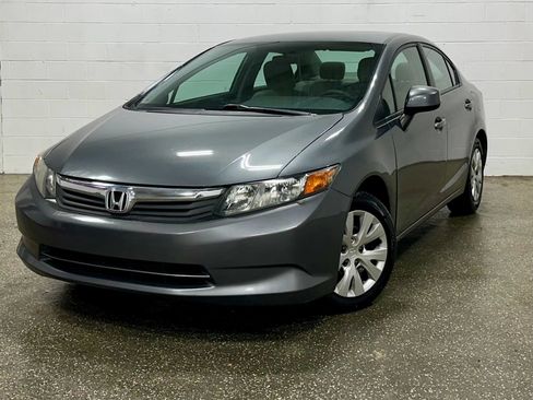 Used 2012 Honda Civic LX image 4