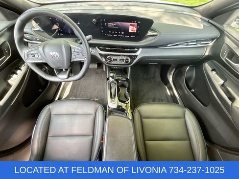 Certified 2025 Buick Envista Sport Touring w/ Convenience I Package FWD image 19