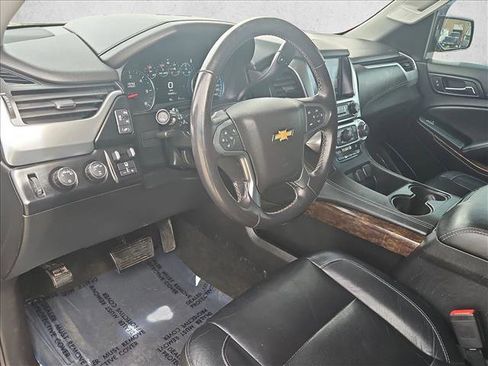 Used 2017 Chevrolet Suburban LT w/ Max Trailering Package image 9